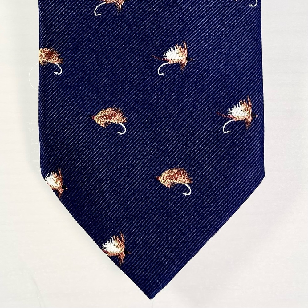 Jos A. Bank Navy Blue Repp Fly Fishing theme tie. 59” long x 3.5” wide. Ex. c…